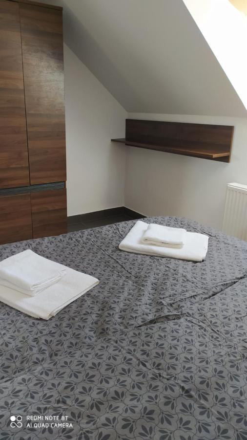 Gdow Riverside Apartments And Tours Dış mekan fotoğraf