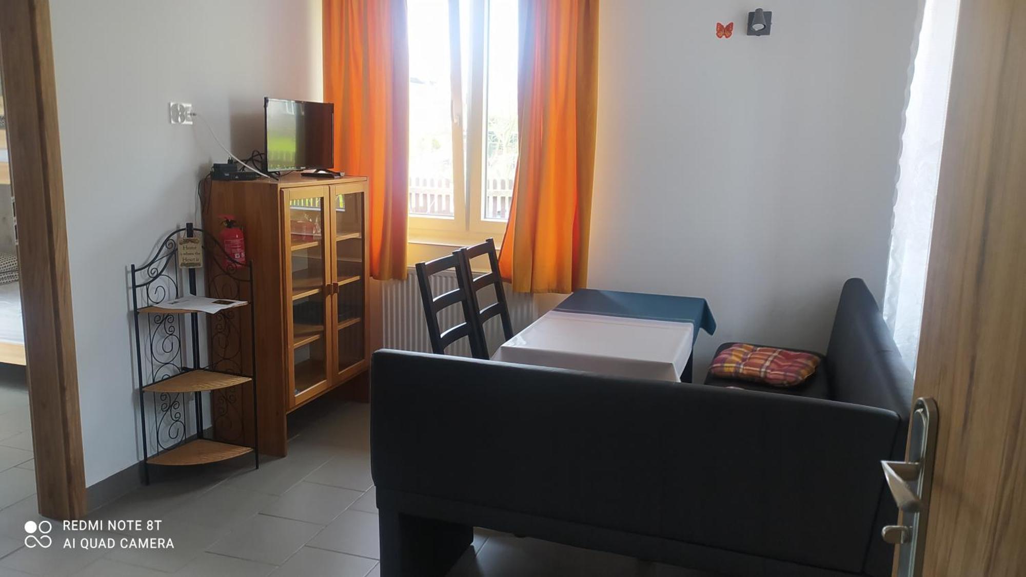 Gdow Riverside Apartments And Tours Oda fotoğraf